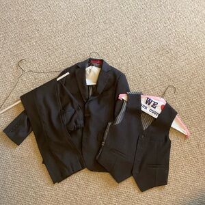 Boys Dark Gray Formal Suit